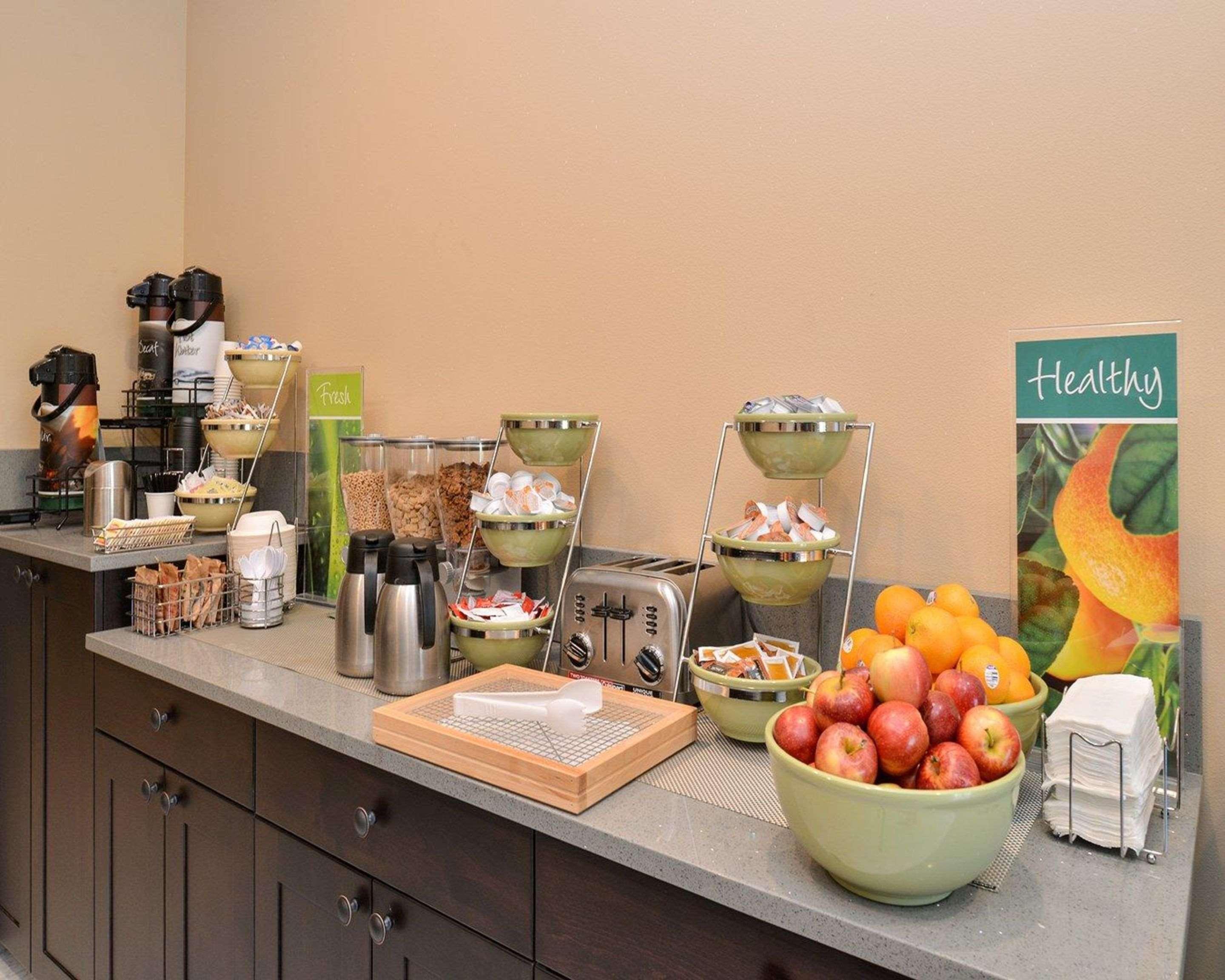 Quality Inn & Suites Tacoma - Seattle Extérieur photo
