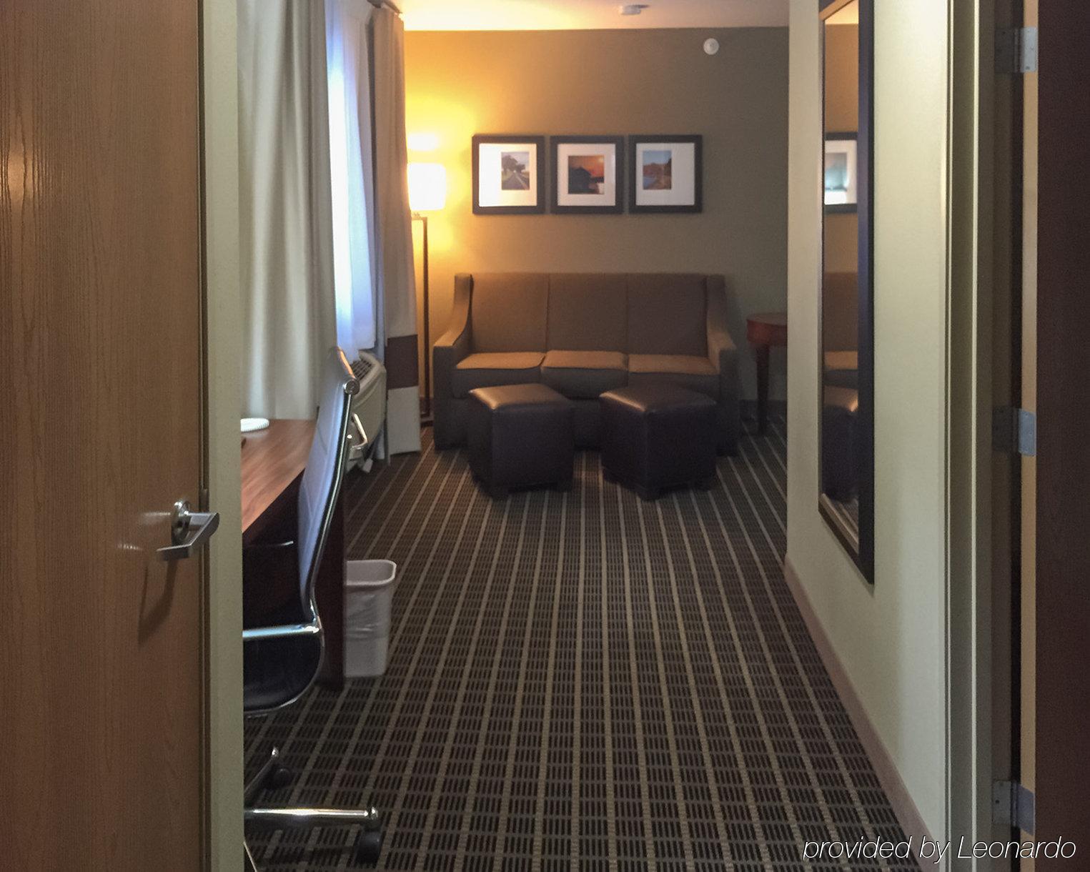 Quality Inn & Suites Tacoma - Seattle Extérieur photo