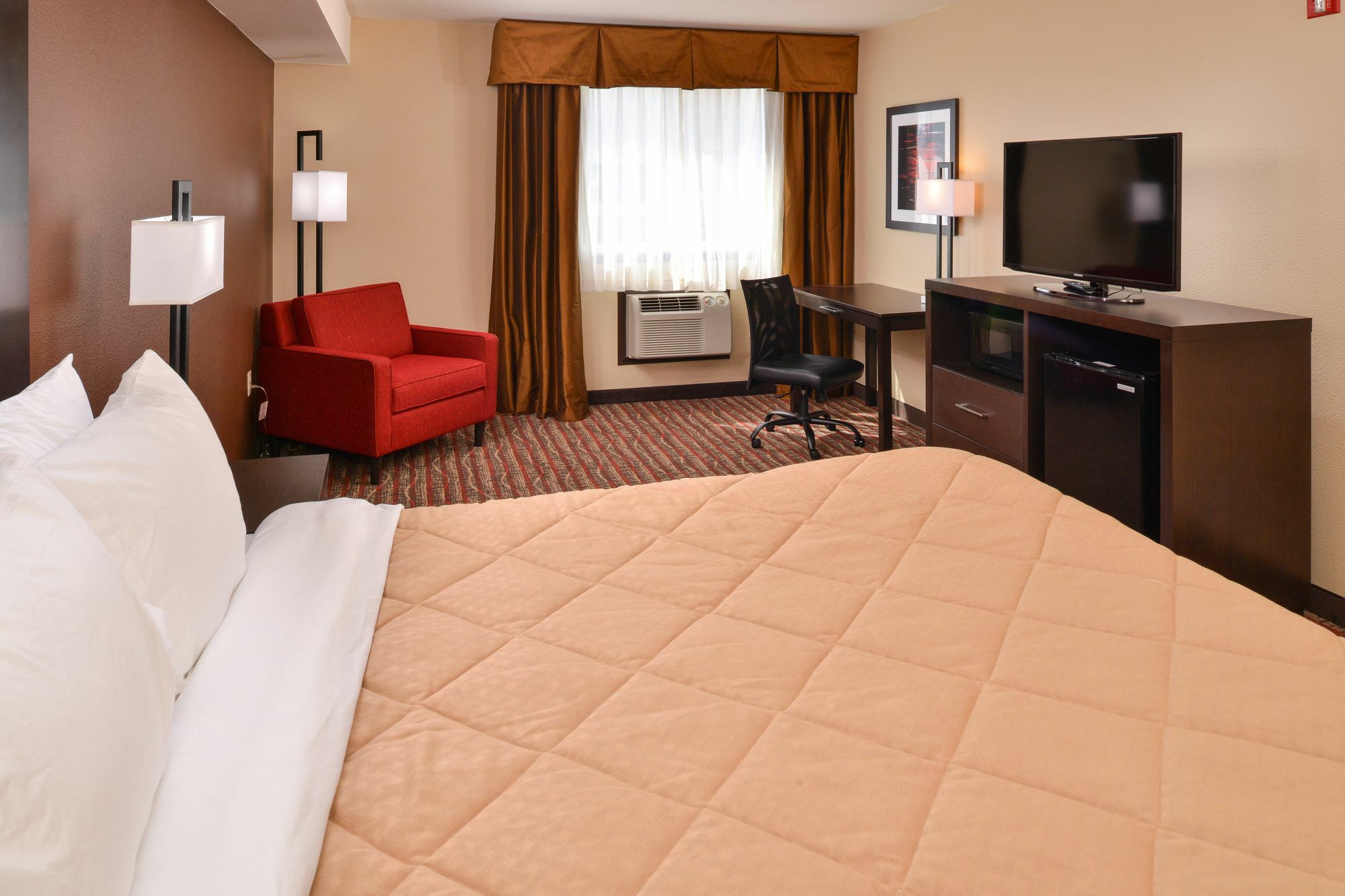 Quality Inn & Suites Tacoma - Seattle Extérieur photo